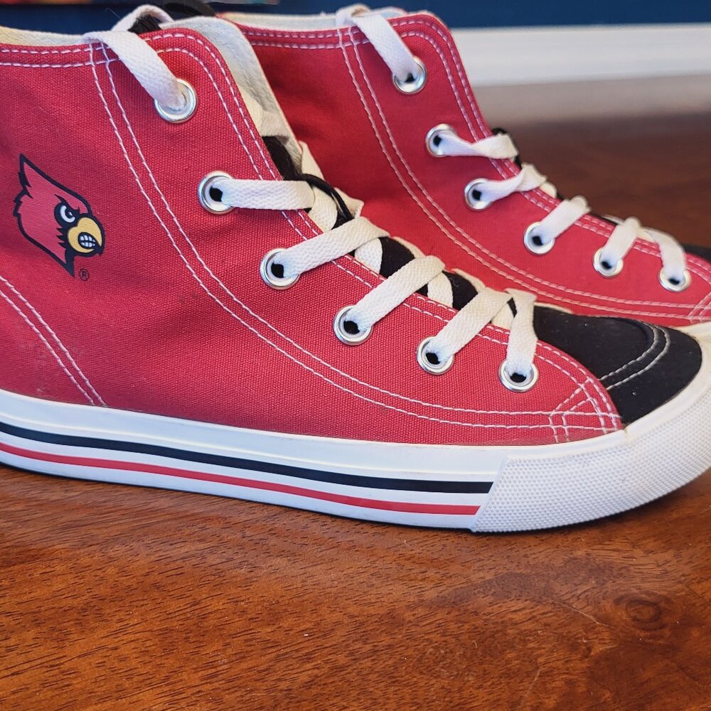 Skicks ~ Sz Women's 6M~ U of L Cardinal ~ High Top Sneakers ~Excellent Condition - Picture 2 of 9
